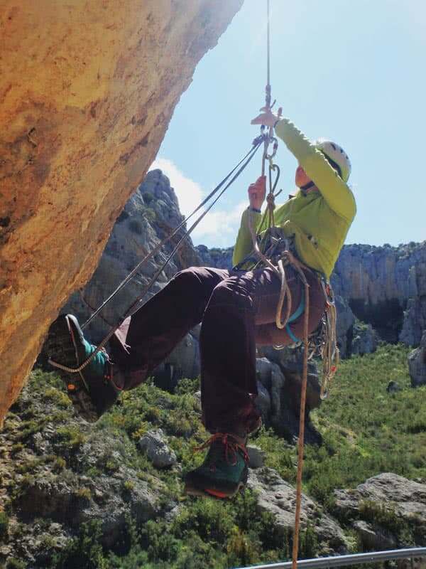 maniobra de escalada curso de auto-rescate en pared