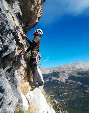 escalada clásica en Pirineos